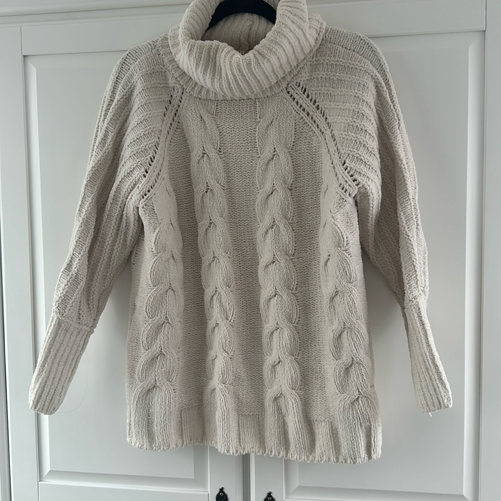 Oversized Knit Sweater - Small